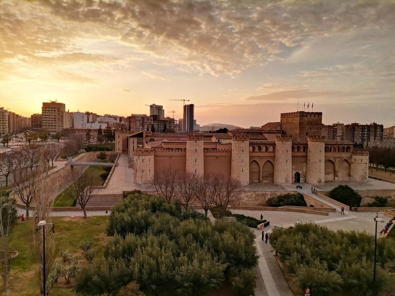 Appartement La Balconada De La Aljaferia Con Parking Privado à Saragosse Extérieur photo